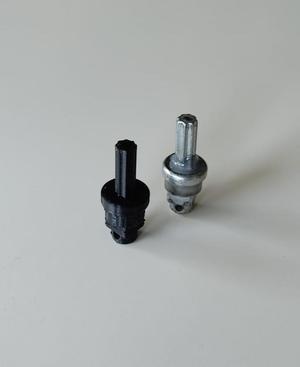 Spare pinion shaft for motorhome stairs