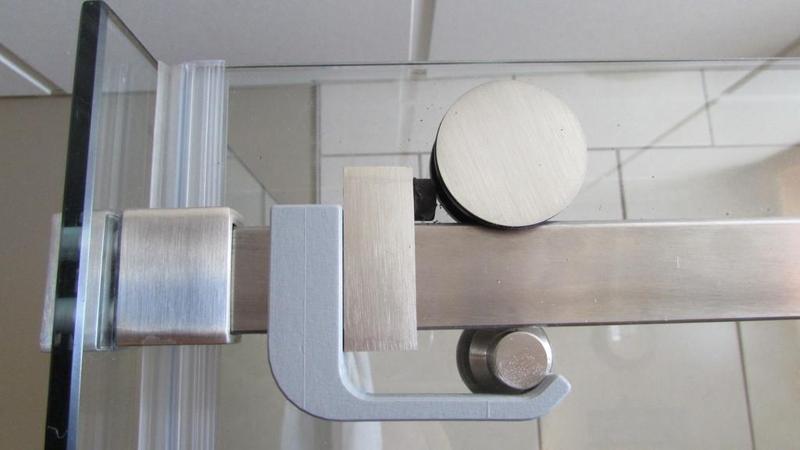 OVE Shower Door Latch