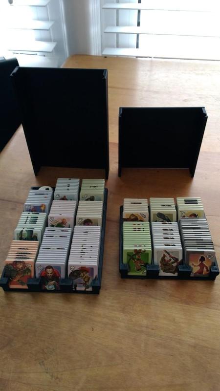 Small World Race Holder