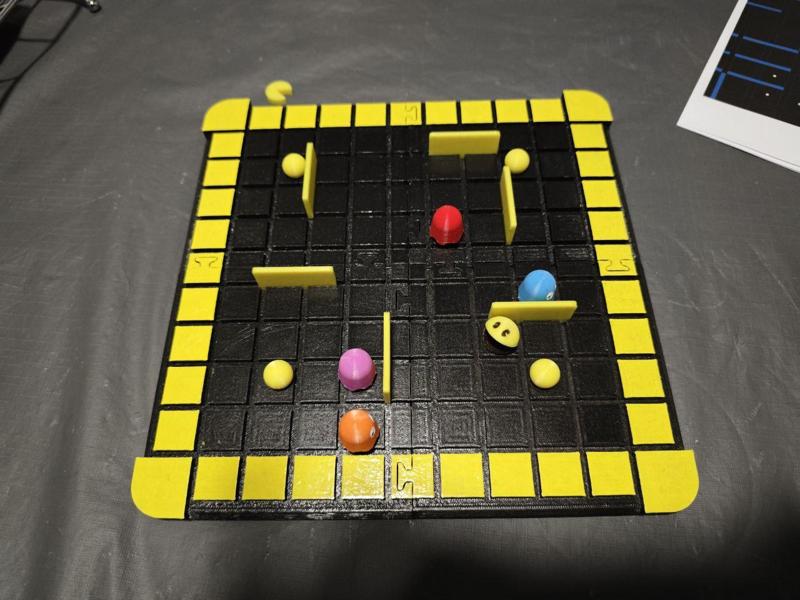quoridor - pac-man version