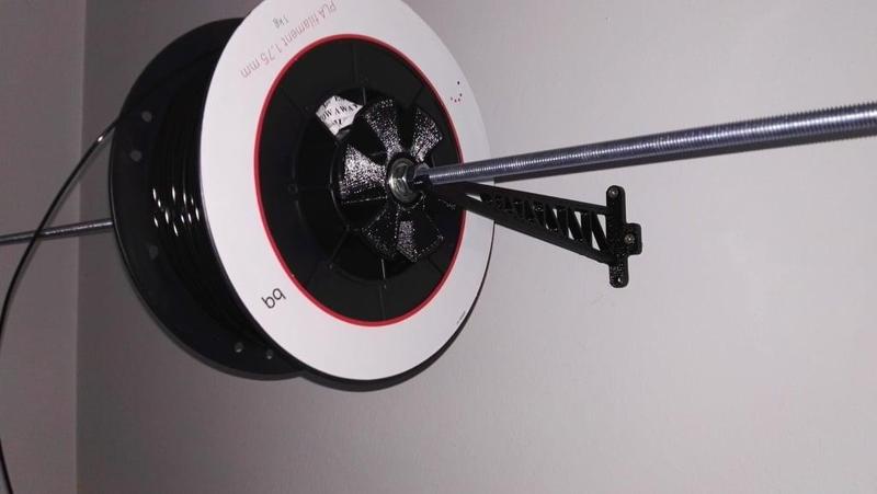 Soporte de Pared para Bobina de Filamento (Wall mount for filament coil)