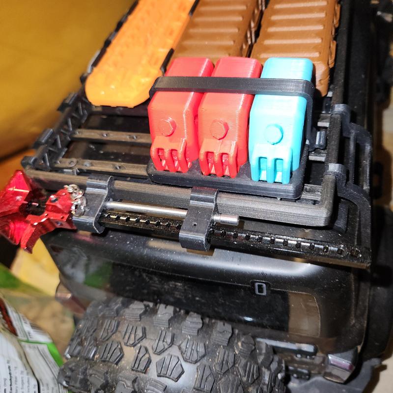 RC Bronco fuel tanks WLToys 104020 1/10 scale