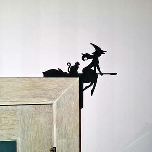 Flying witch door decoration