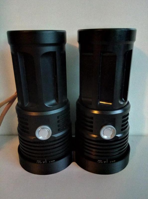 Skyray flashlight holder