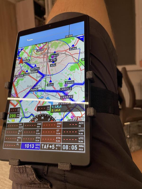 Lenovo M8 tab kneeboard