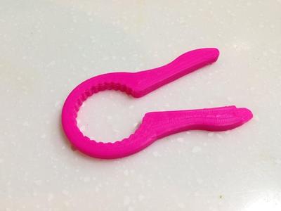 Adjustable Bottle Cap Opener / cap wrench