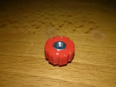 Small M3 thumbscrew