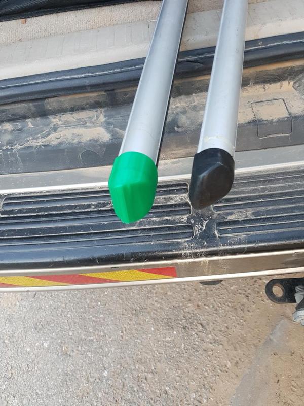 Car roof rack bar ending 