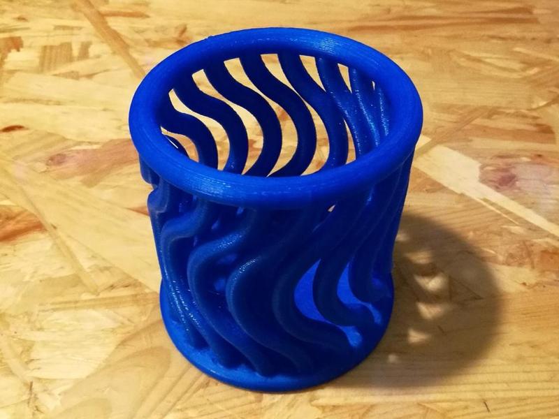 Pen Holder