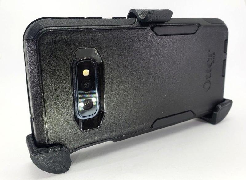 Galaxy S10e OtterBox belt clip
