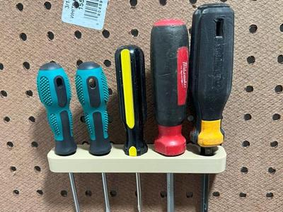 screw driver holder perg board