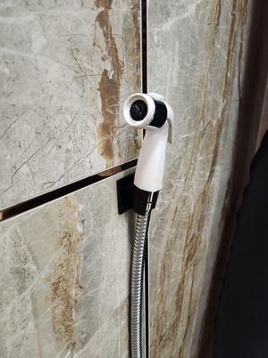 Suporte para ducha de banheiro.