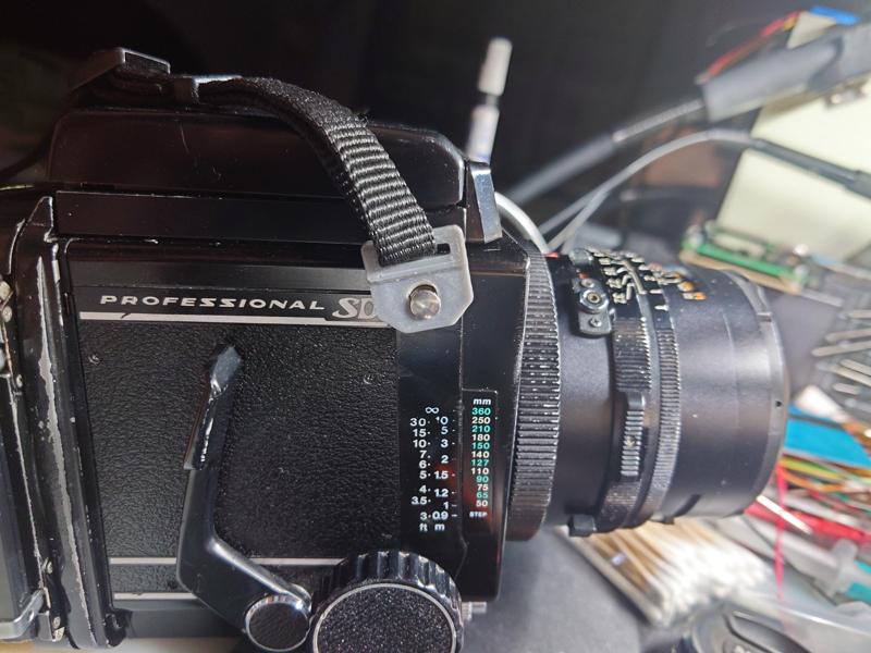 Mamiya RB67 shoulder strap buckle