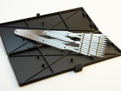 Equal Space Divider Case