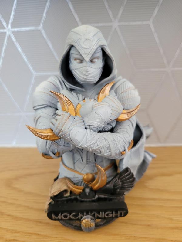 FREEBIE: Wicked Marvel Moon Knight Bust: Tested and ready for 3d printing