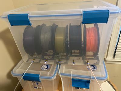 Spool Holder and Plug with F3D files