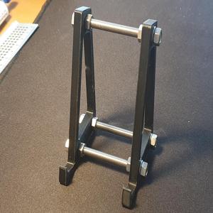 Stand for fat phones (fits S9+ with case)
