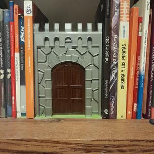 book nook castle