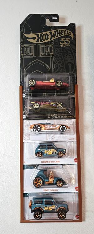 1/64 car wall display