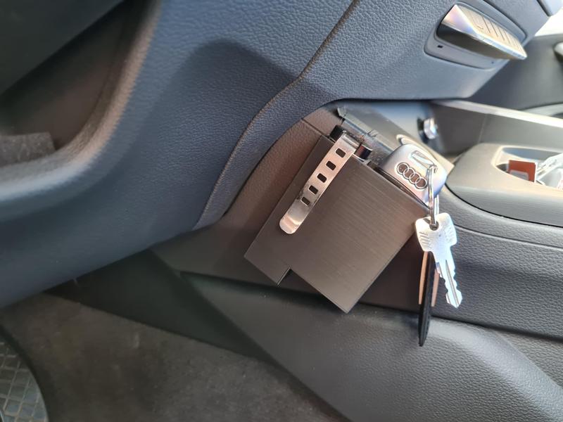 AudiKeyHolder