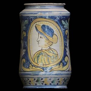 Maiolica Pot Husband