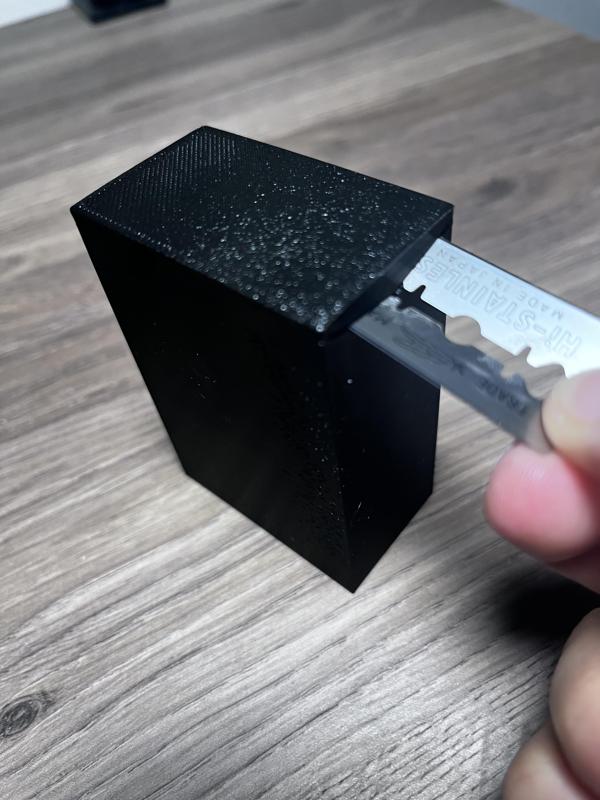 Razor Disposal Bin (print upside down no support needed)