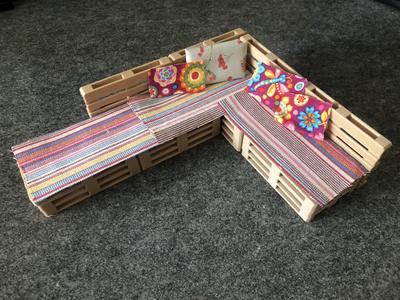 Pallet Furniture (scale 1:14)