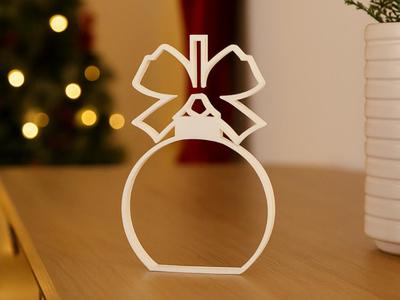 Christmas bauble standing