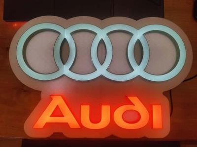 AUDI Lightbox