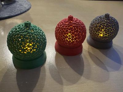 Tea Light Christmas Ball