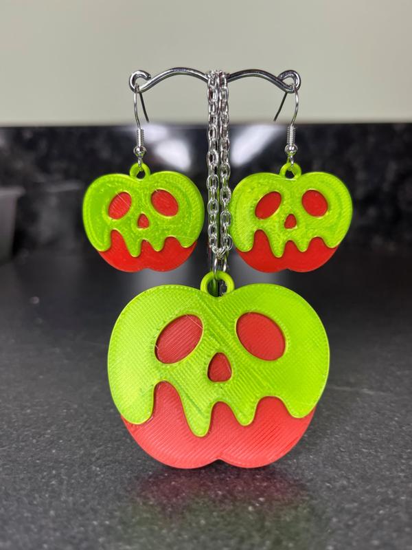 Poison Apple Jewelry Set – Necklace & Earrings