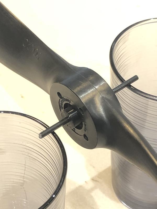 Propeller balancer / Equilibreur hélice