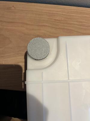 iRobot Roomba j9+ water reservoir cap