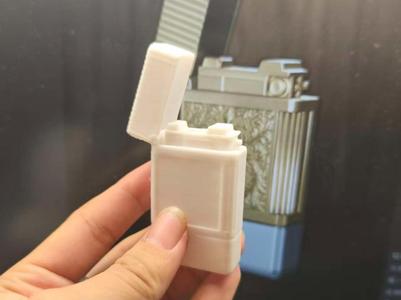 Gold Lighter Model (from Game for Peace Metro Royale)