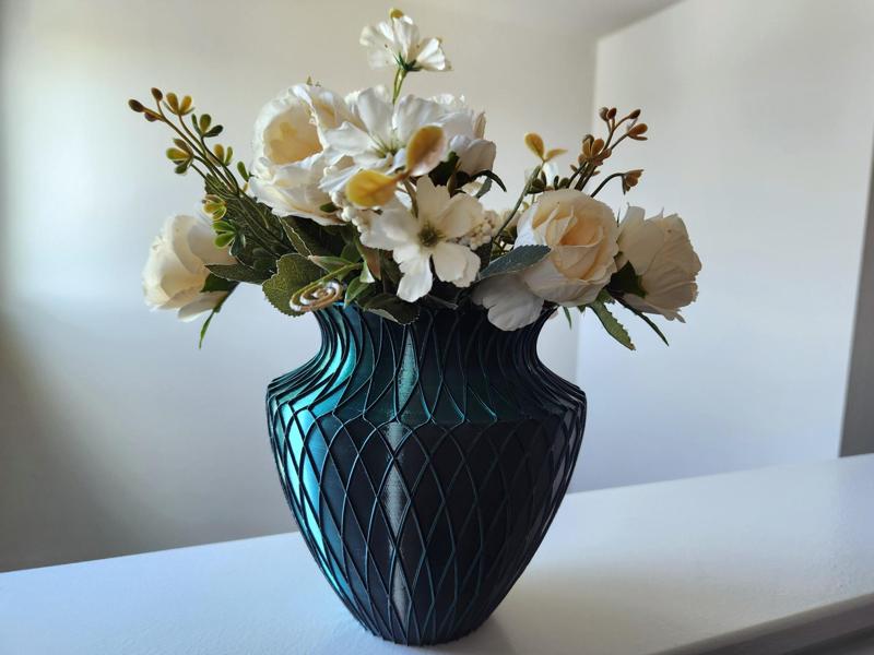 Victorian Gothic Lace Decorative Vase- Scalable