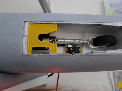 Mig-21 freewing nose gear brace