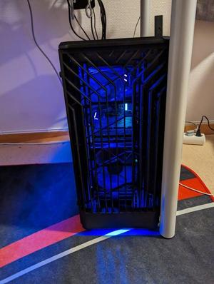 Phanteks Eclipse P400 front panel