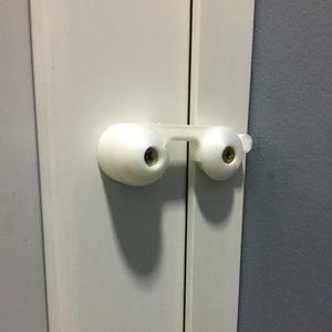 Baby/Cat Proof for folding/accordion door