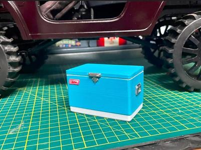 Retro Cooler with Hidden Camera Mount