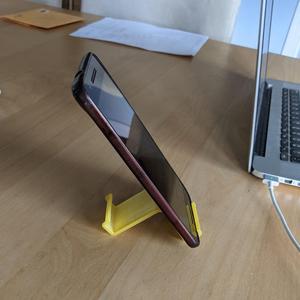 End of The Roll Phone Stand