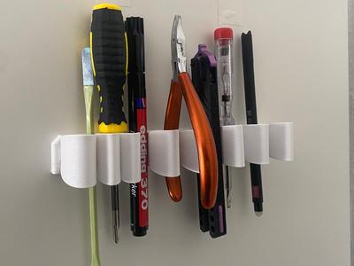 Tool holder