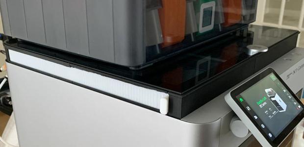 Over-Engineered Bambu Lab Riser with Vent and LED