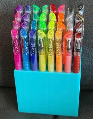 32 pen holder