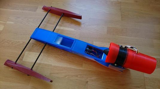 RC EDF Outrigger