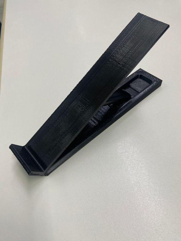 Interconnectable Notebook Stand