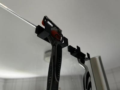 Showerglass Razor holder (dynamic glass width) 