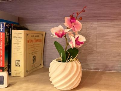 modern vase - vaso moderno