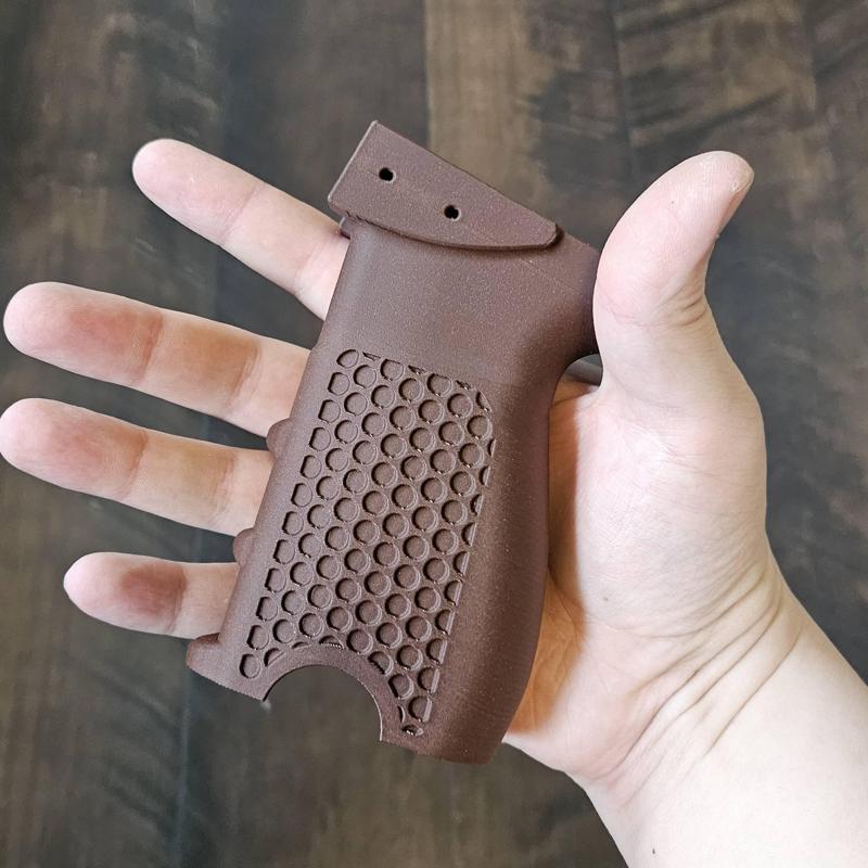 Super Ergonomic Grip - Angled Talon Foxbat