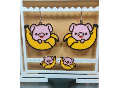 Banana Piggy earrings - Pig & Fruit series