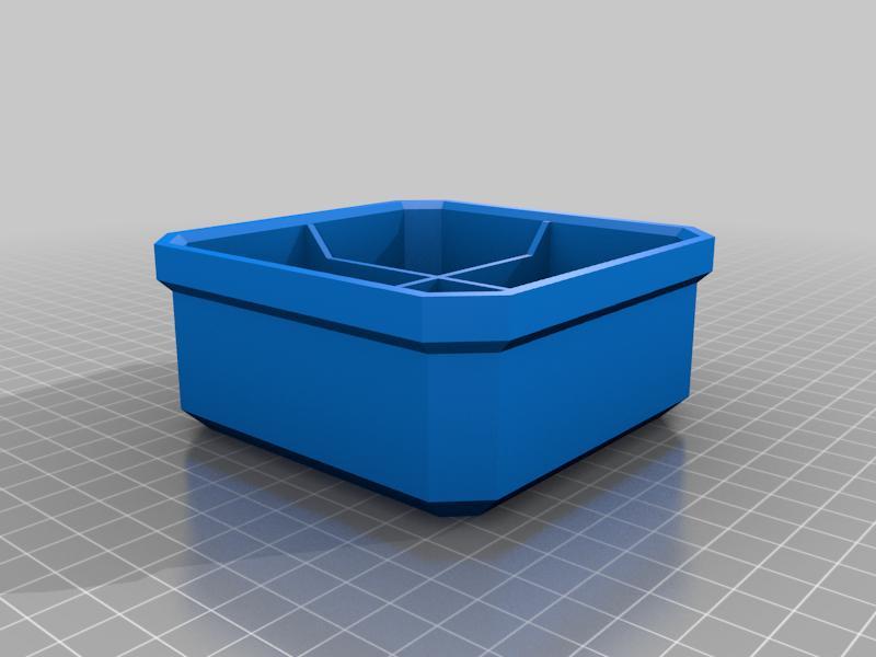 Milwaukee Packout lowprofile bin 4 square divider layout